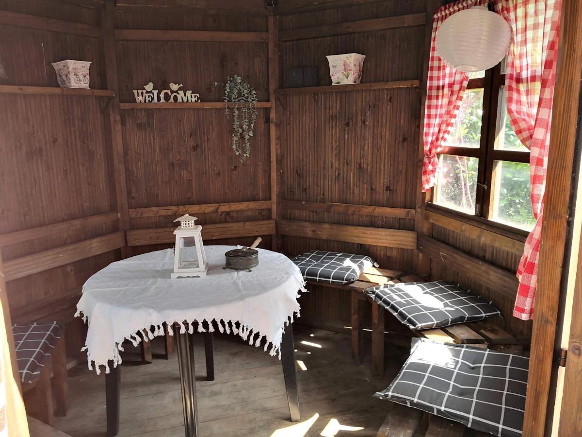 Wulsbuttel Kuenstler Ferienwohnung 3 Zimmer Kueche Bad Zentrale Lage מראה חיצוני תמונה