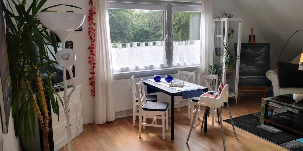 Wulsbuttel Kuenstler Ferienwohnung 3 Zimmer Kueche Bad Zentrale Lage מראה חיצוני תמונה