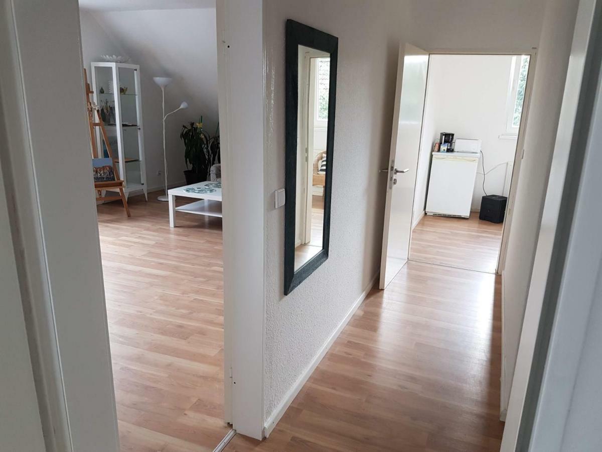 Wulsbuttel Kuenstler Ferienwohnung 3 Zimmer Kueche Bad Zentrale Lage מראה חיצוני תמונה